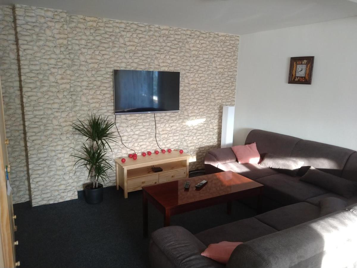 Apartman U Cechu 阿尔布勒茨缇策维基泽尔斯基弛霍拉次 外观 照片